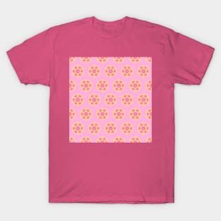 Retro kaleidoscope flowers, in yellow and pink pastel tones T-Shirt